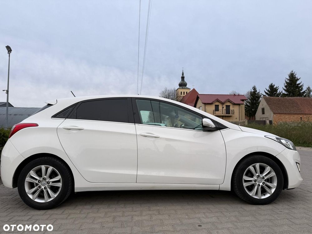 Hyundai i30 1.4 CRDi Intro Edition - 8