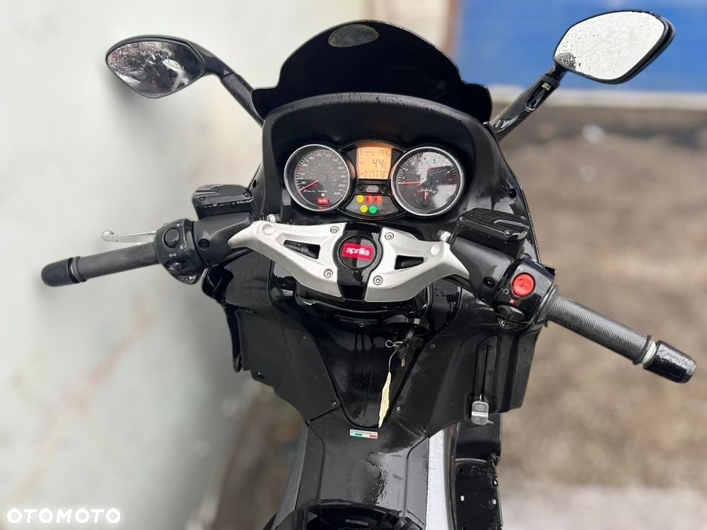 Aprilia SRV 850 - 8