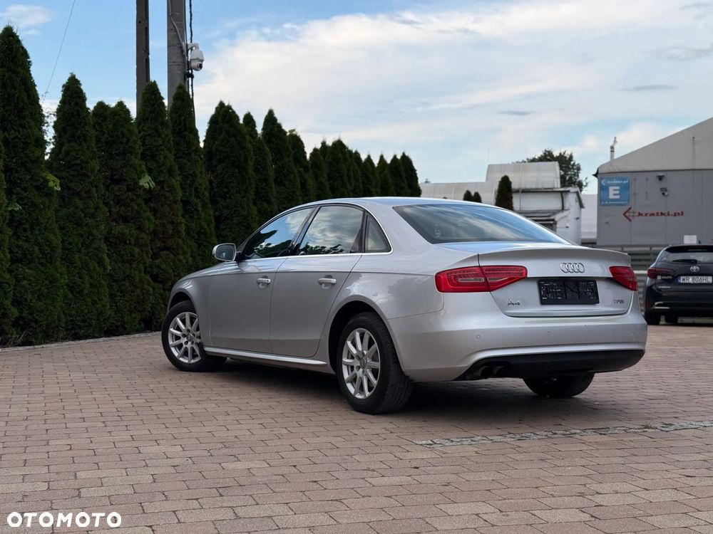 Audi A4 ver-1-8-tfsi-prime-edition-multitronic - 8