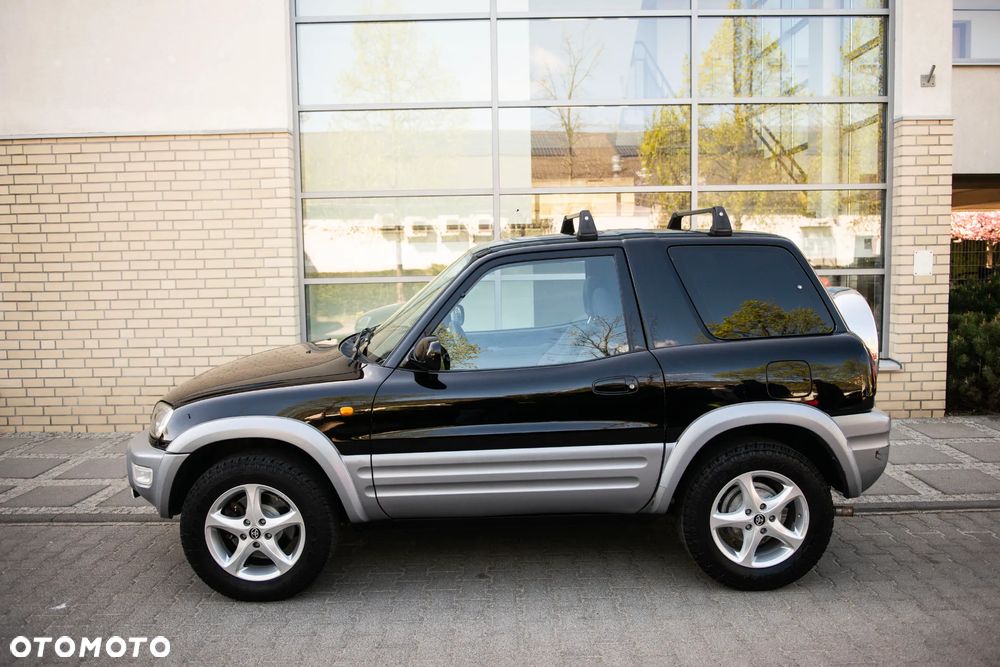 Toyota RAV4 - 3