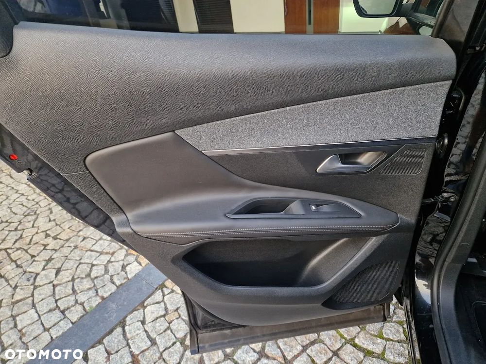 Peugeot 3008 BlueHDi 120 Stop & Start Business-Line - 31