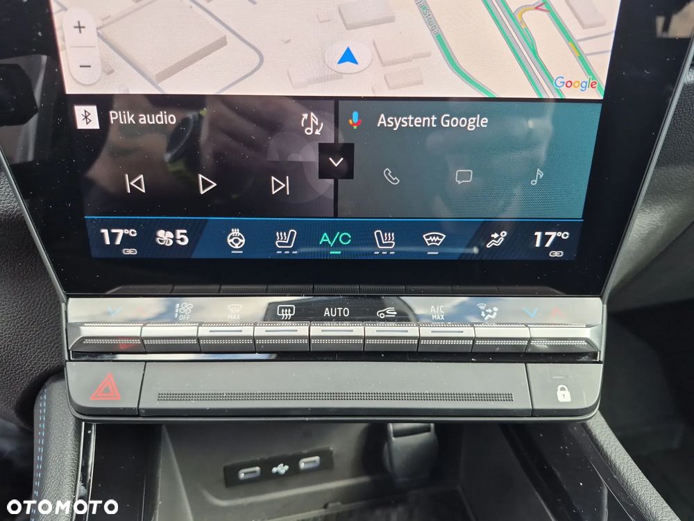 Renault Austral 1.3 TCe mHEV Esprit Alpine - 23