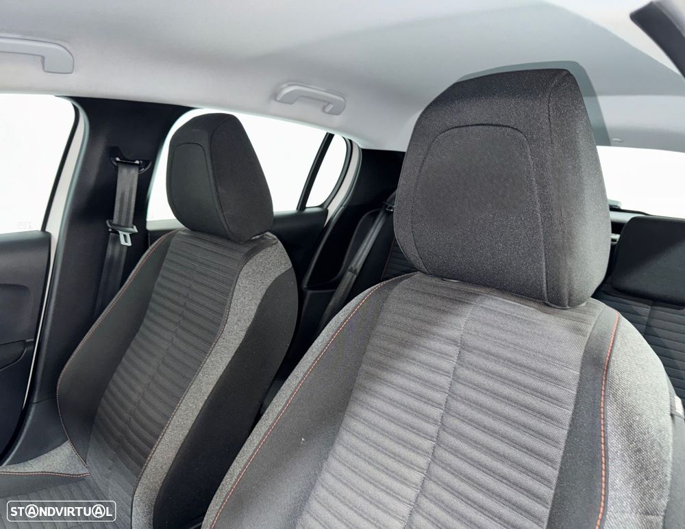 Peugeot 208 1.2 PureTech Active - 4