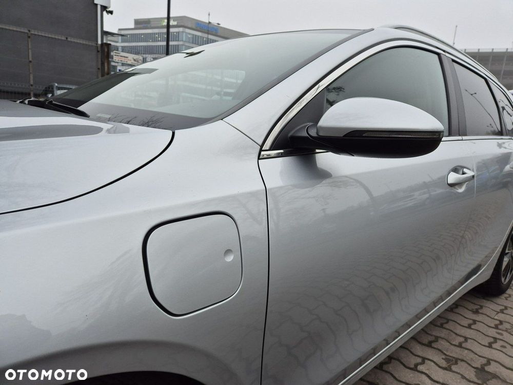 Kia Ceed - 22