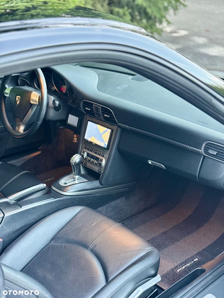 Porsche 911 Carrera Tiptronic S - 12