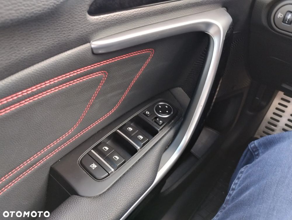 Kia ProCeed 1.6 T-GDI GT DCT - 21