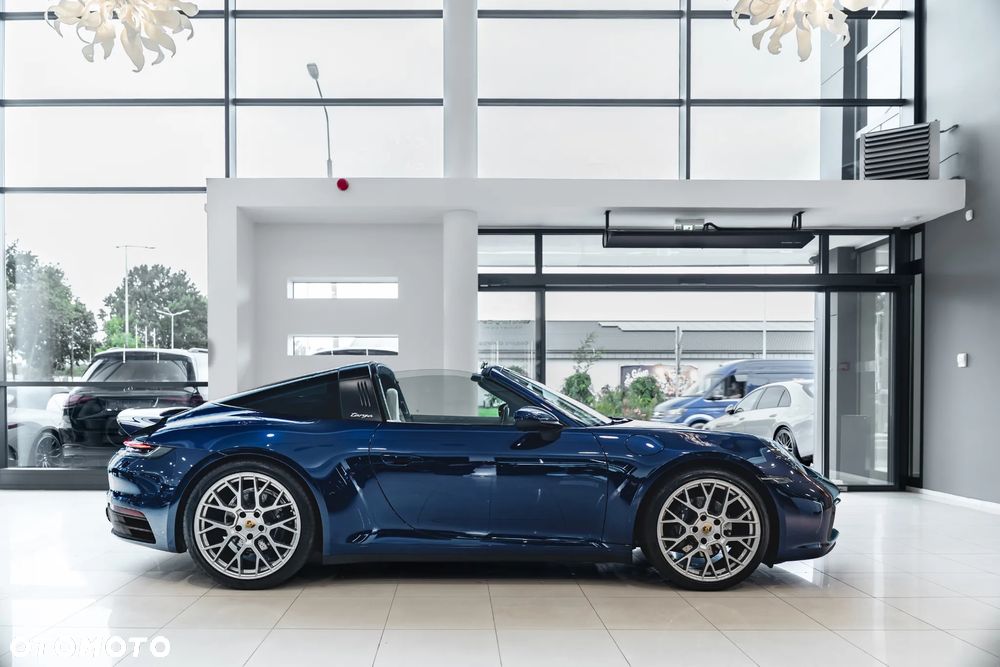 Porsche 911 Targa 4 - 12