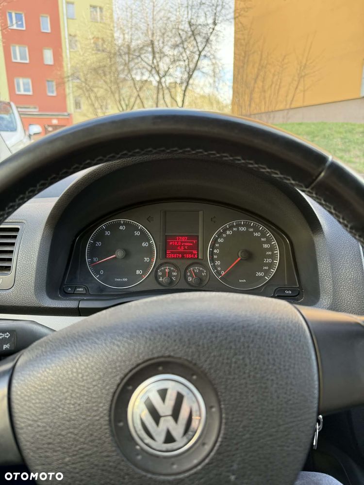 Volkswagen Golf 1.4 TSI Q-Line - 26