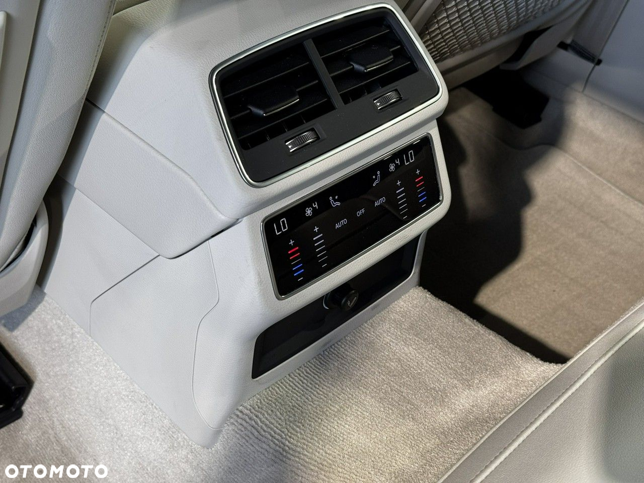 Audi A6 - 14