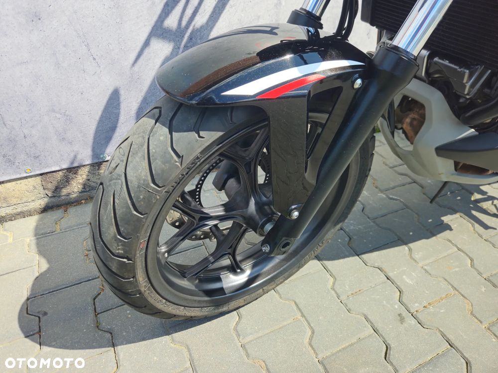 Honda NC - 33