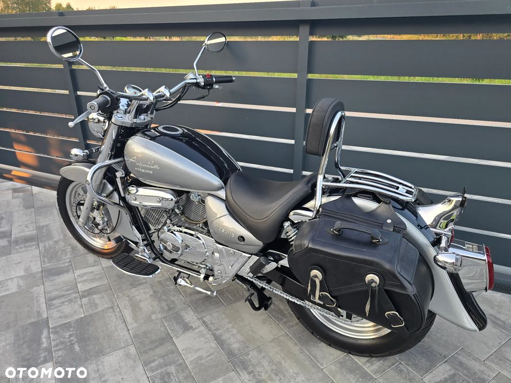 Hyosung GV - 4