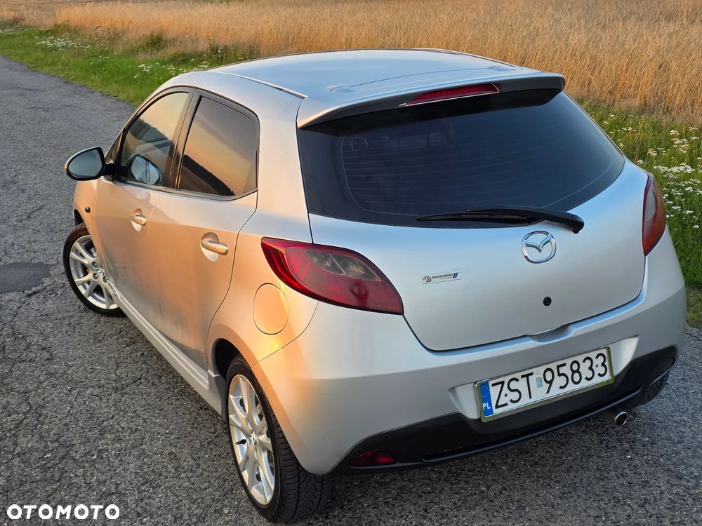 Mazda 2 1.5 Sport - 2