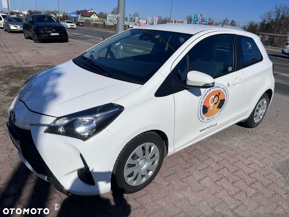 Toyota Yaris 1.0 Premium - 6