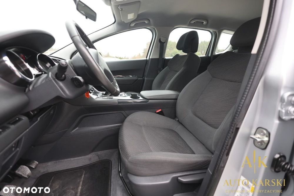 Peugeot 3008 - 33