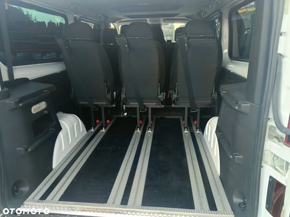 Renault Trafic - 8