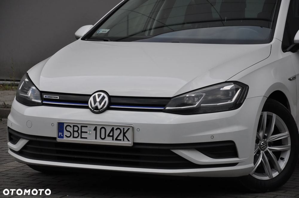 Volkswagen Golf 1.5 TSI BMT Comfortline - 2