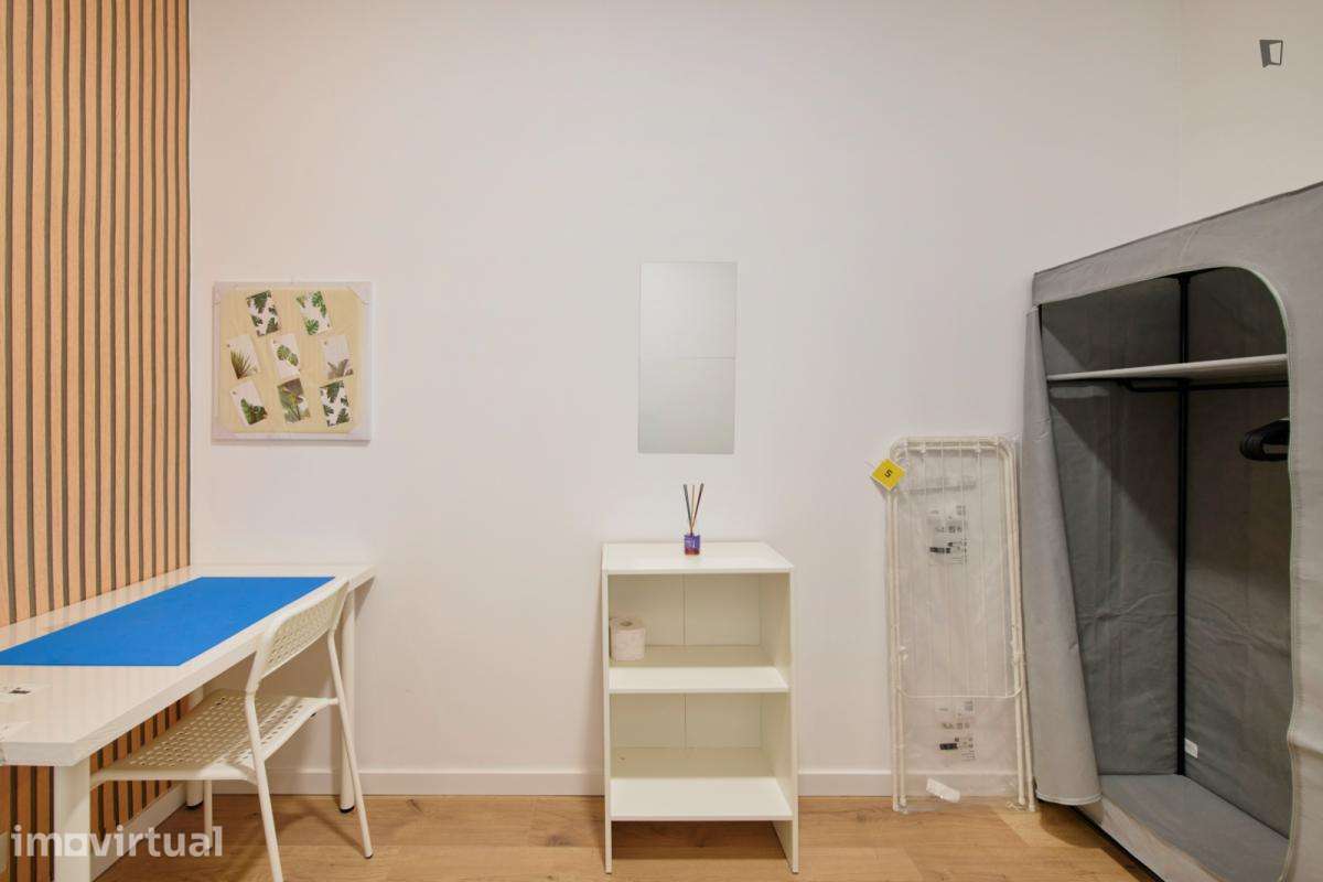 Quarto - localizado em Arroios Lisbon - Grande imagem: 4/47