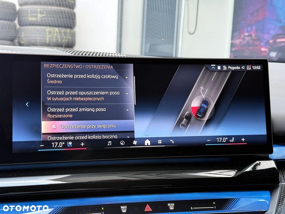 BMW Seria 5 540d xDrive - 37