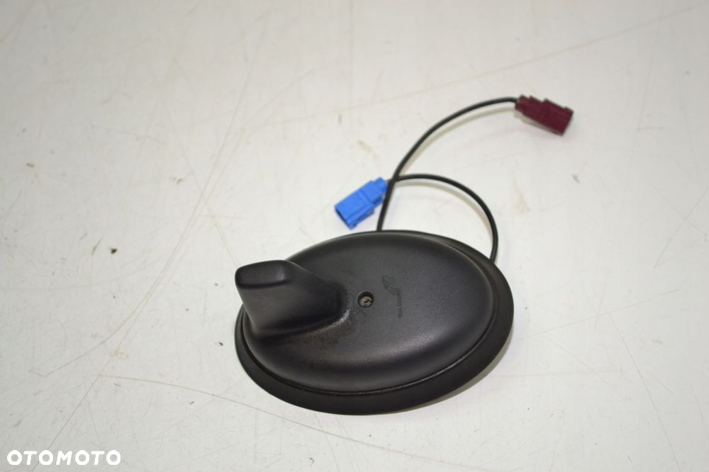 MERCEDES ACTROS MP4 ANTENA DACHOWA GPS A0038203375 - 2