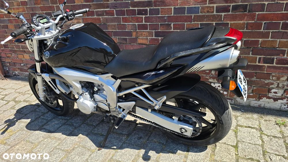 Yamaha FZ6 - 10