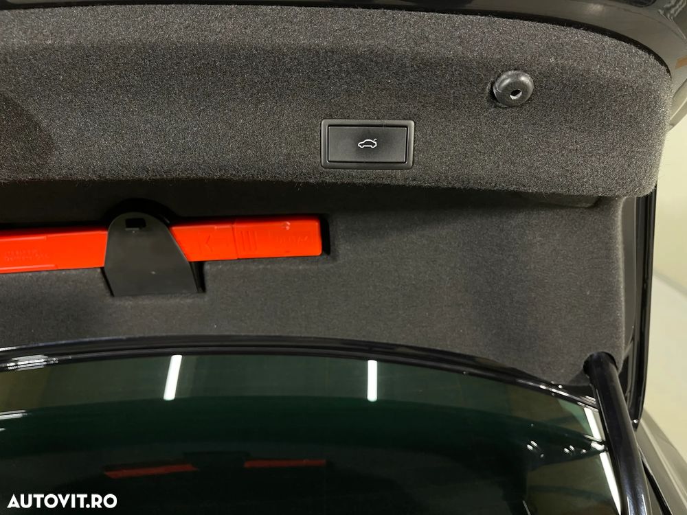 Volkswagen Passat GTE - 30