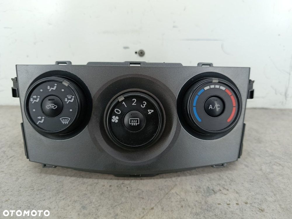PANEL NAWIEWU TOYOTA COROLLA X E15 55406-02210 - 1