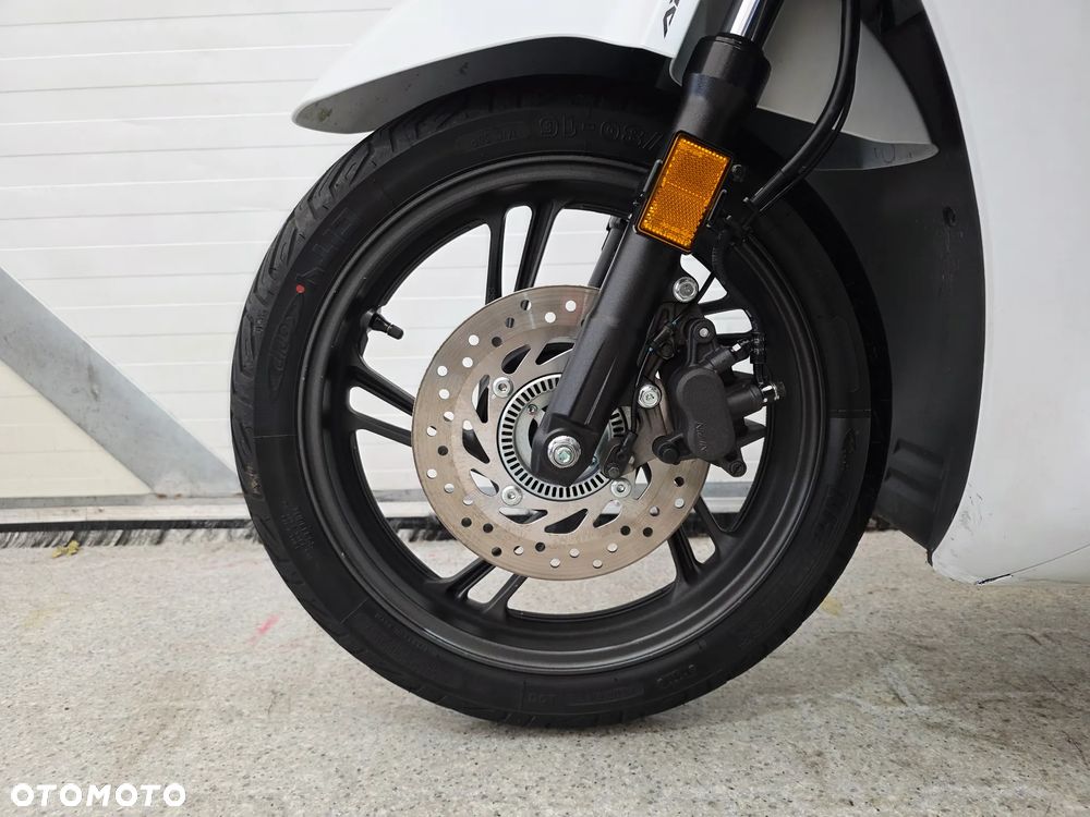 Honda SH - 15