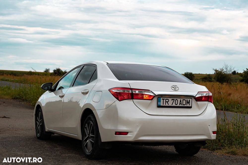 Toyota Corolla 1.6 Valvematic CVT Sol - 7