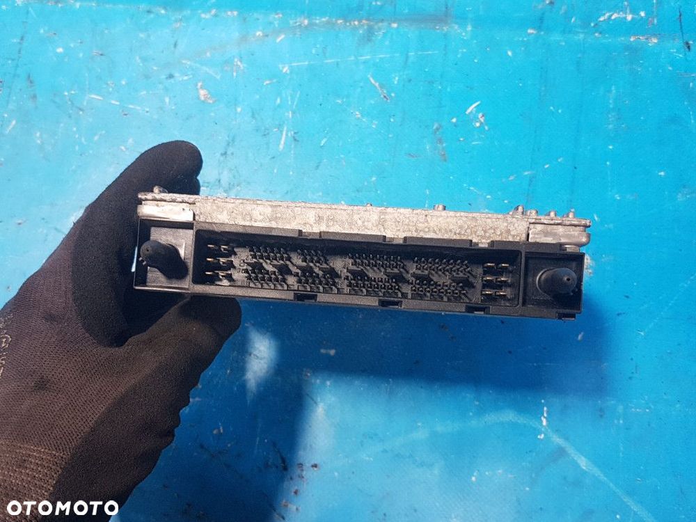 VOLVO S80 2.0 STEROWNIK SILNIKA - 3