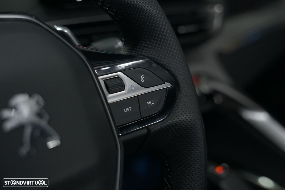 Peugeot 3008 1.6 Hybrid4 GT e-EAT8 - 25