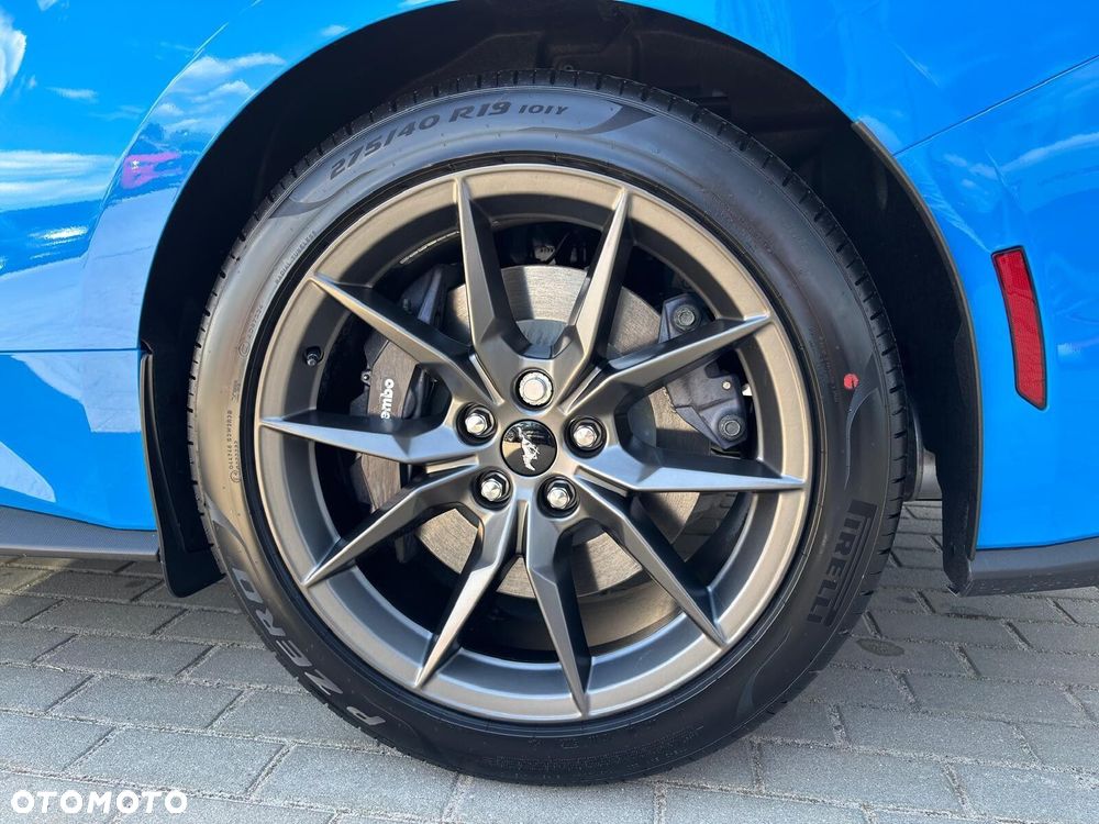 Ford Mustang - 14