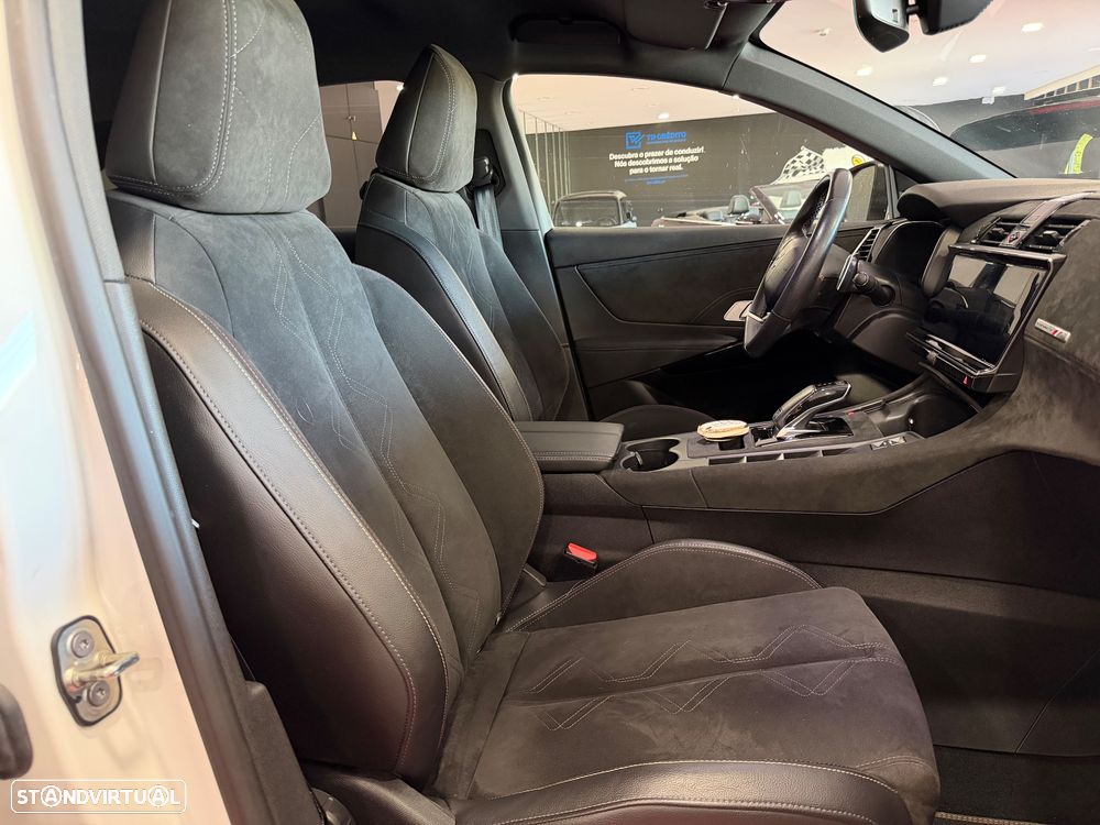 DS DS7 Crossback 1.5 BlueHDi Performance Line EAT8 - 19