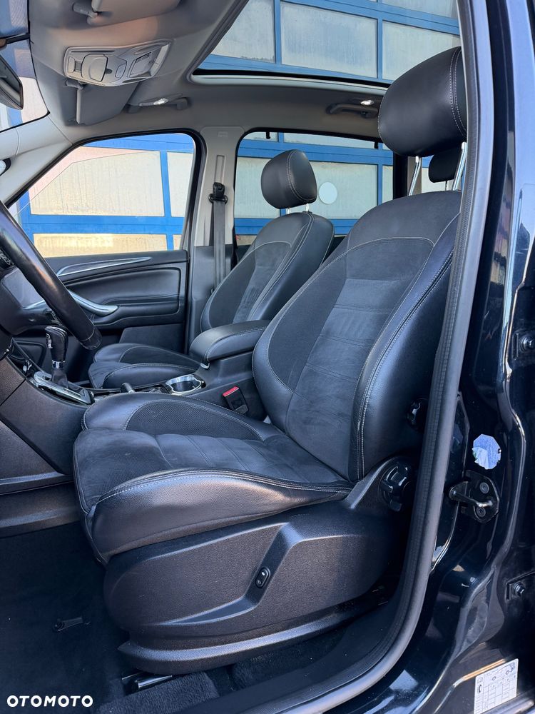 Ford S-Max 2.0 TDCi DPF Titanium X - 2