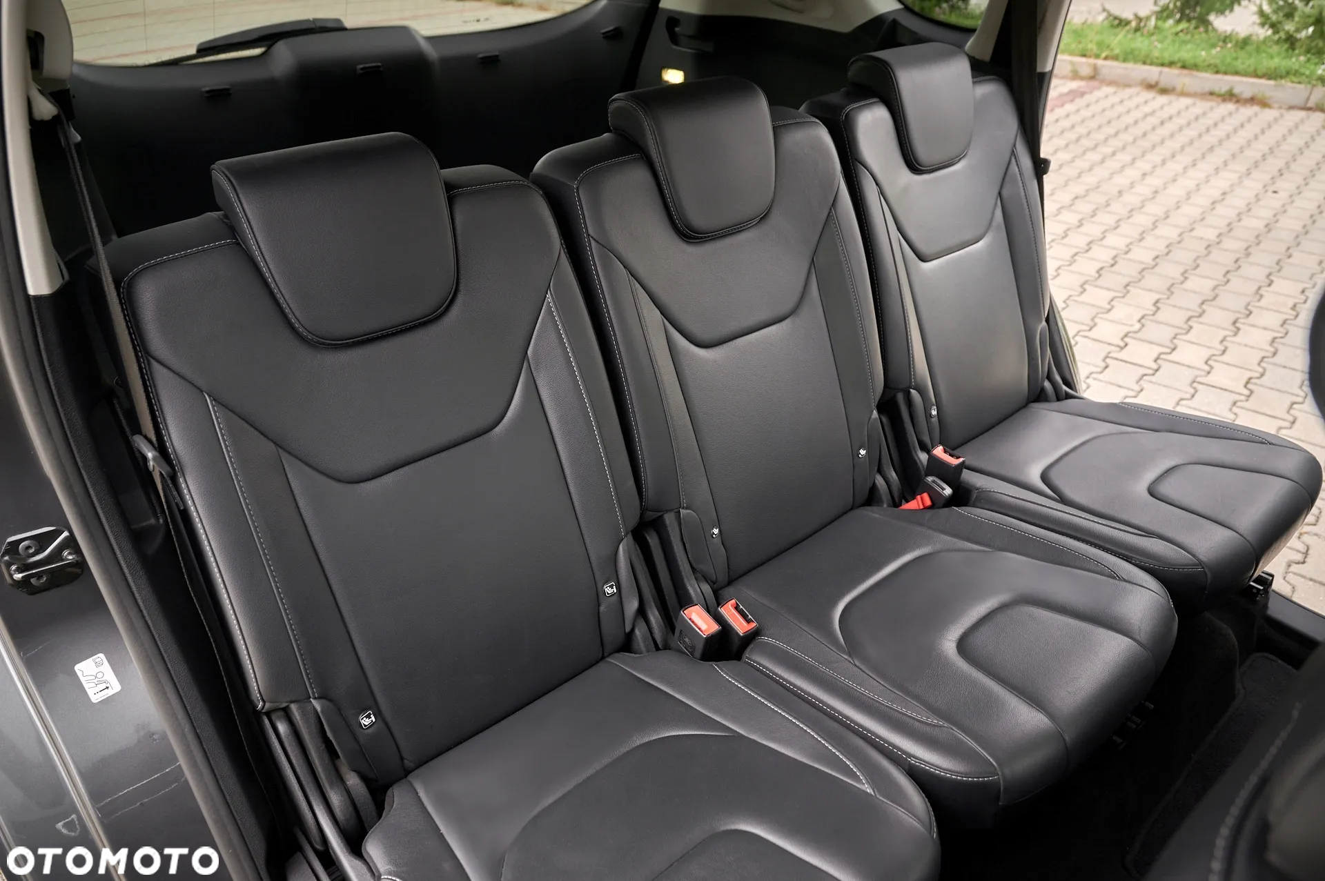 Ford S-Max 2.0 TDCi Titanium PowerShift - 26