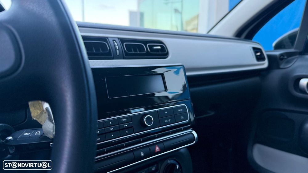 Citroën C3 Pure Tech Live - 9