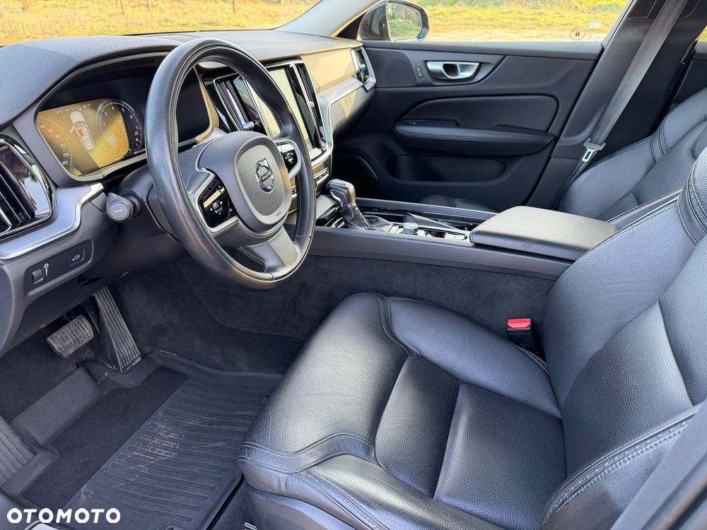 Volvo V60 Cross Country T5 AWD Geartronic - 5