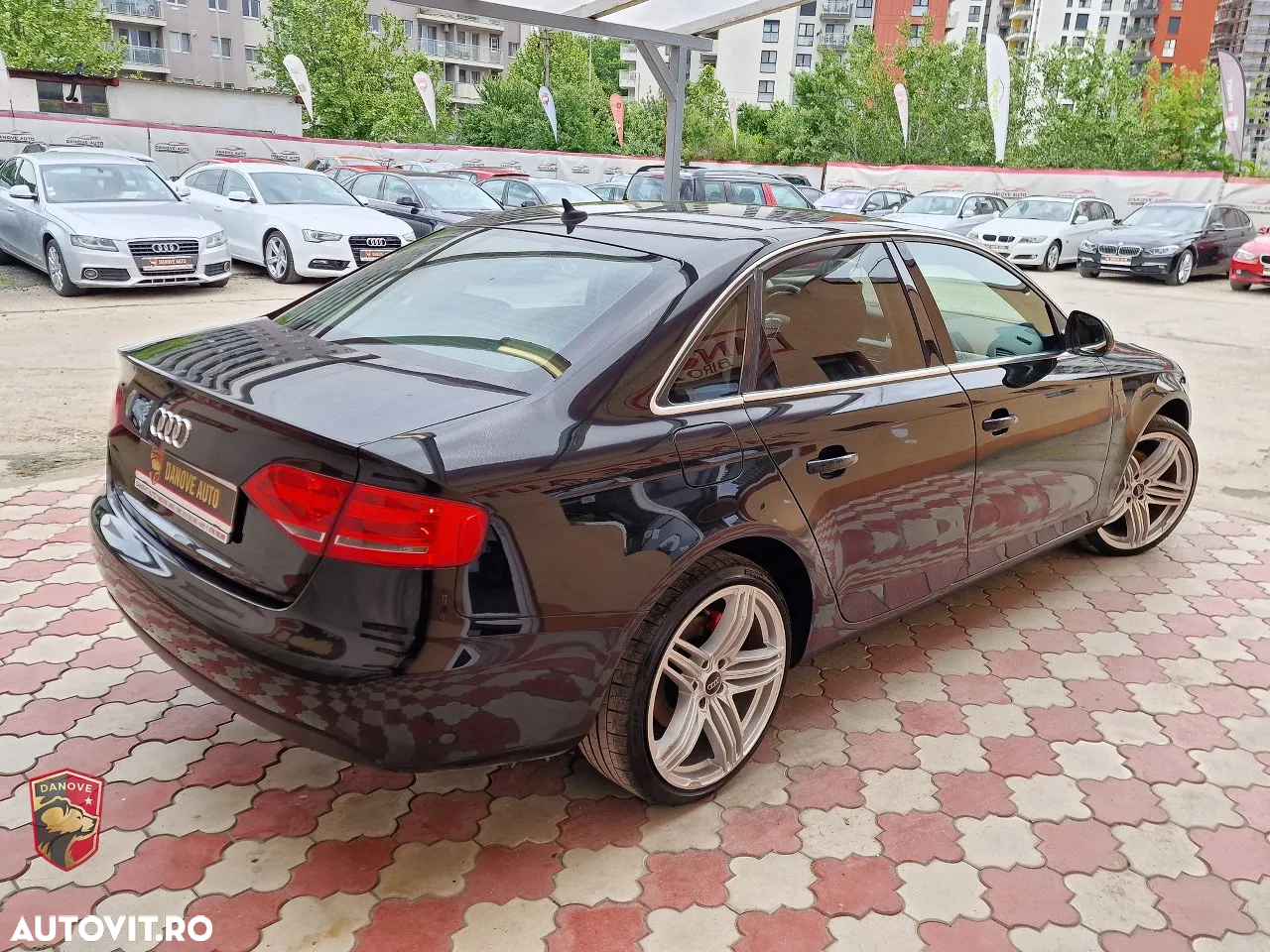 Audi A4 2.0 TDI B8 - 12