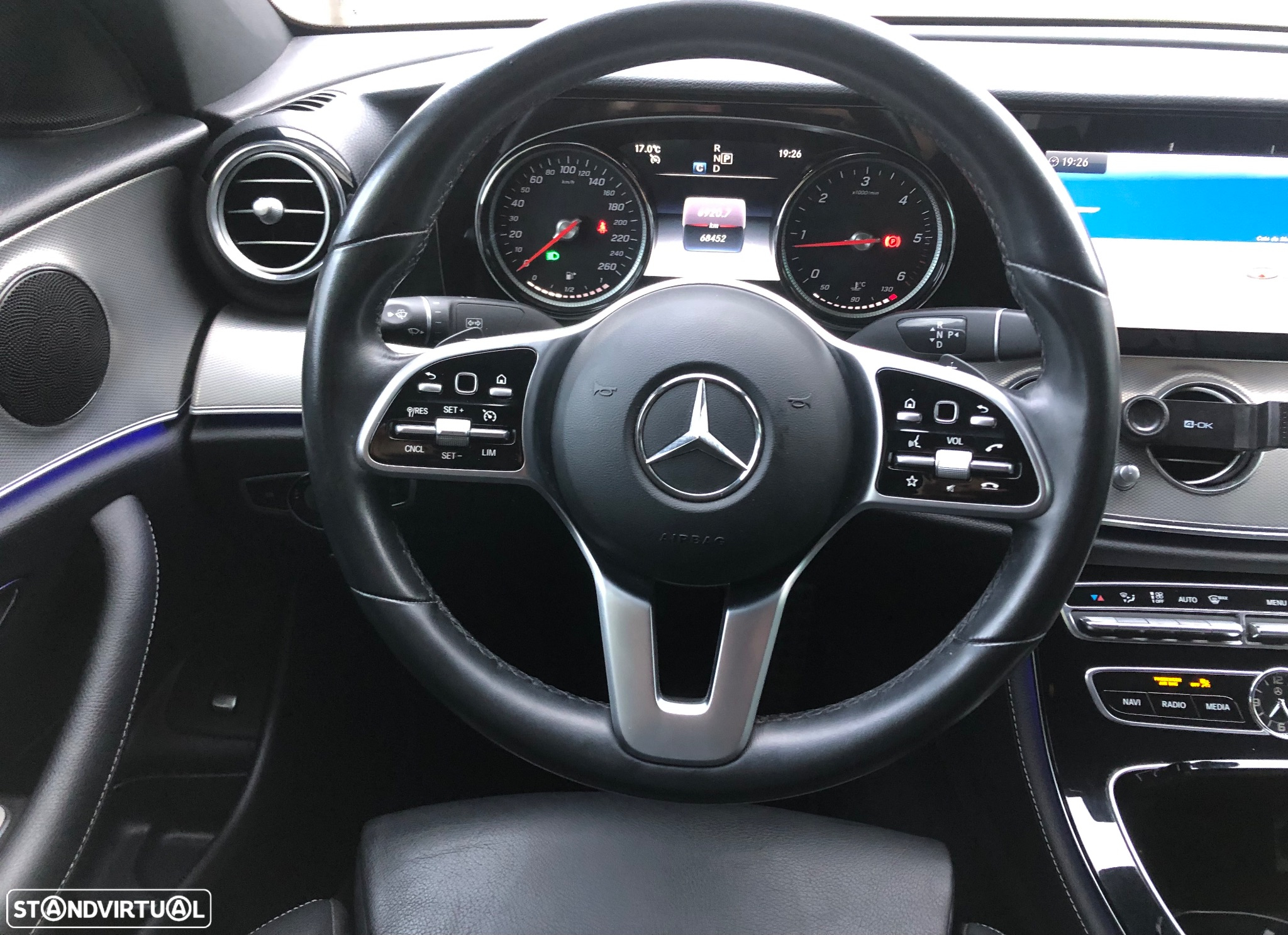 Mercedes-Benz E 220 d Exclusive - 24