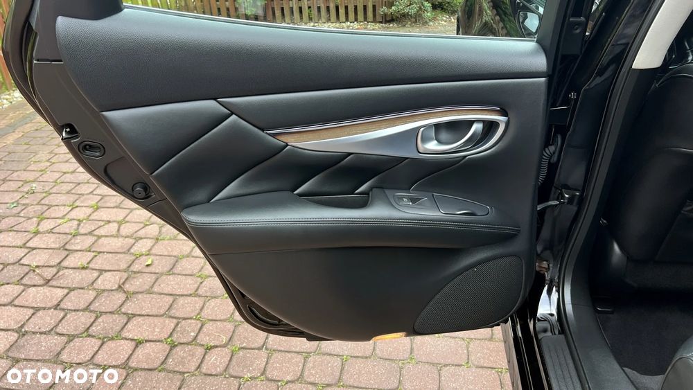 Infiniti M M35h Business Edition - 29