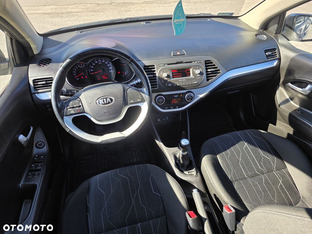 Kia Picanto 1.0 L - 12