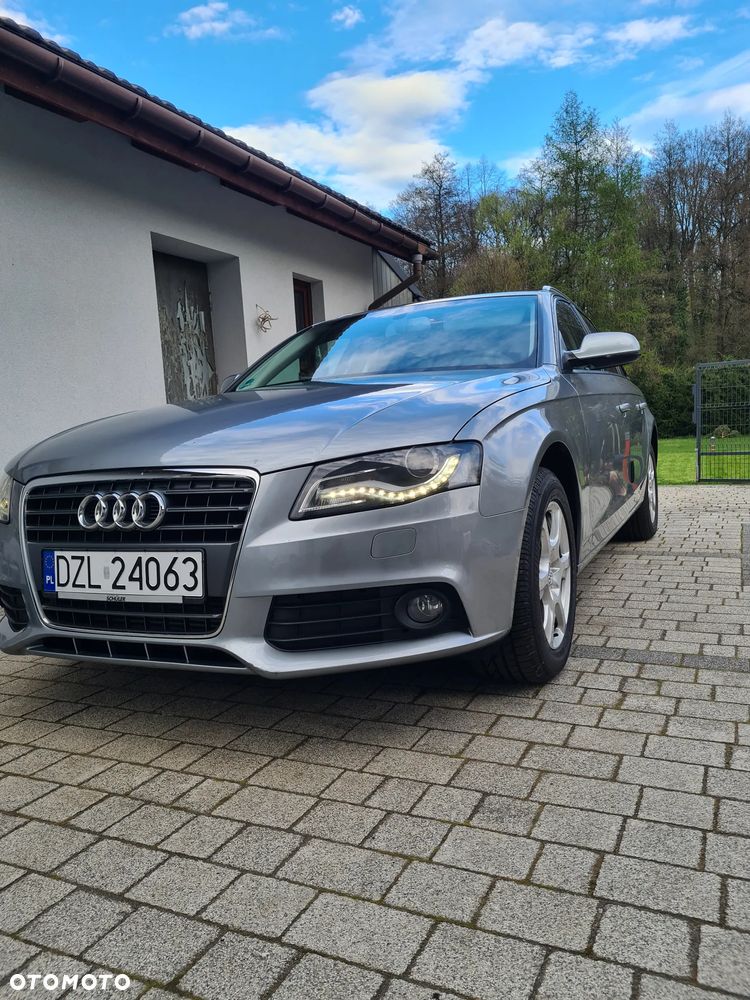 Audi A4 Avant 2.0 TDI DPF Attraction - 10