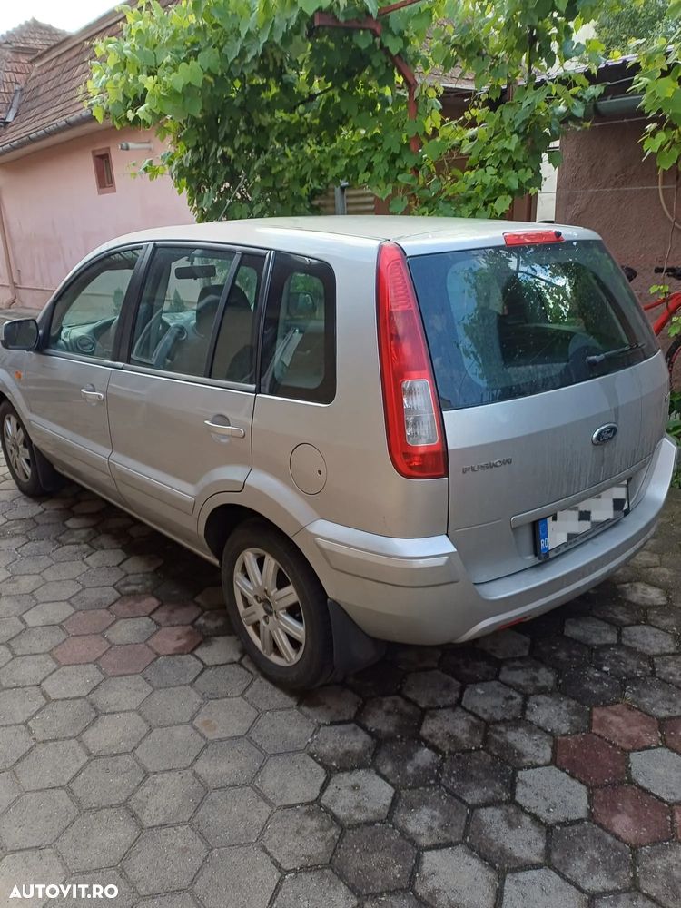 Ford Fusion 1.4 TDCI Ebony II - 6