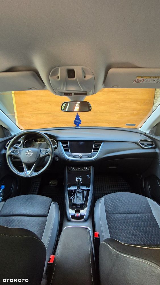 Opel Grandland X - 12