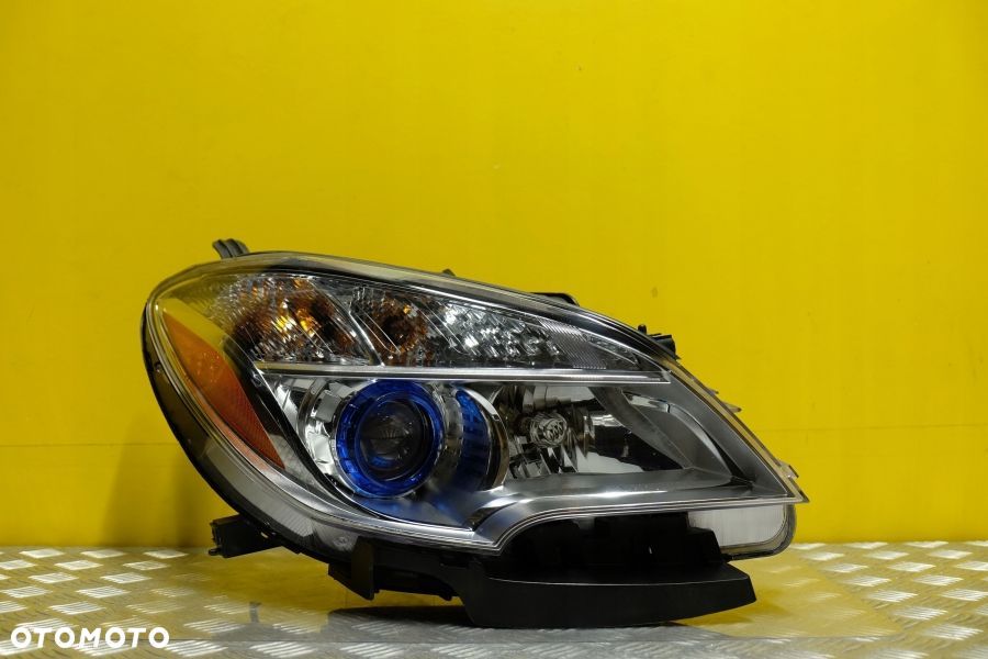 BUICK ENCORE 2013- REFLEKTOR LAMPA ZWYKŁA R USA - 1
