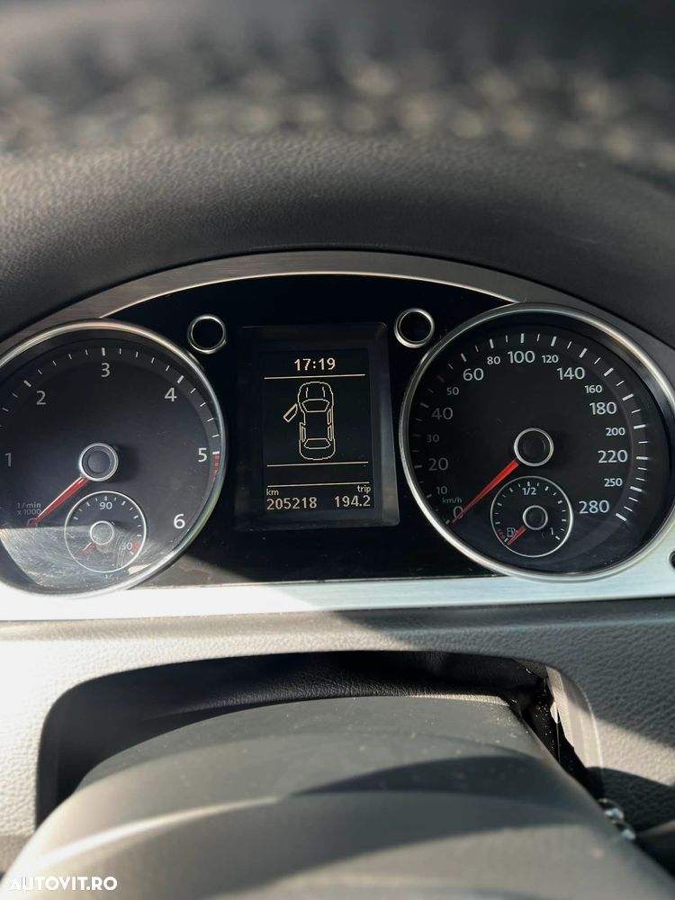 Volkswagen Passat CC 2.0 TDI DSG Individual - 11