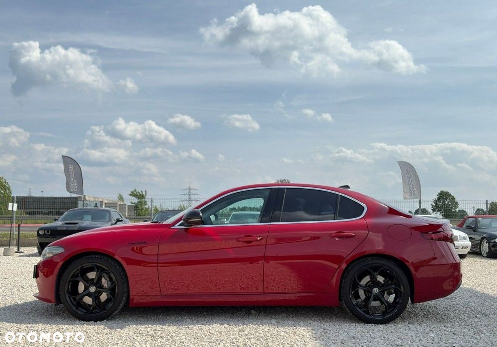 Alfa Romeo Giulia - 7