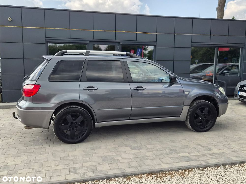 Mitsubishi Outlander 2.0 Comfort - 10