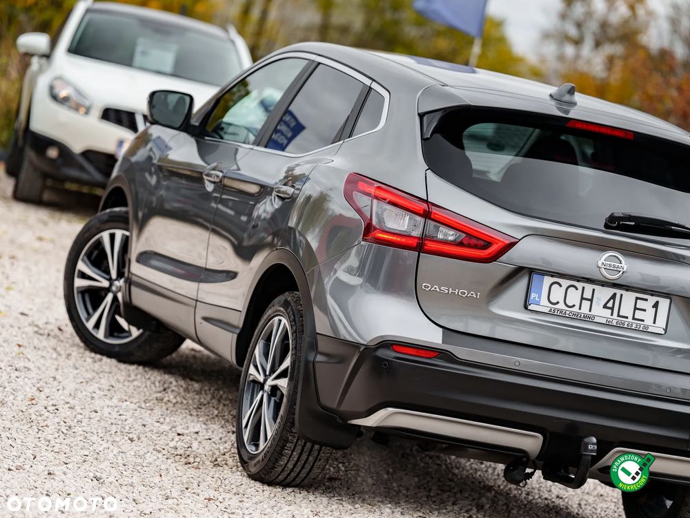 Nissan Qashqai 1.2 DIG-T N-Connecta Xtronic - 10