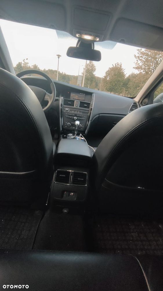 Renault Latitude - 8