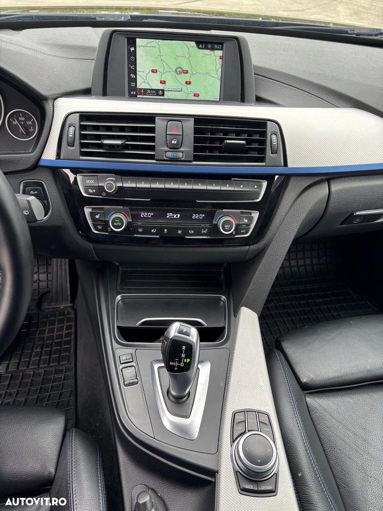 BMW Seria 3 320d Aut. M Sport - 10